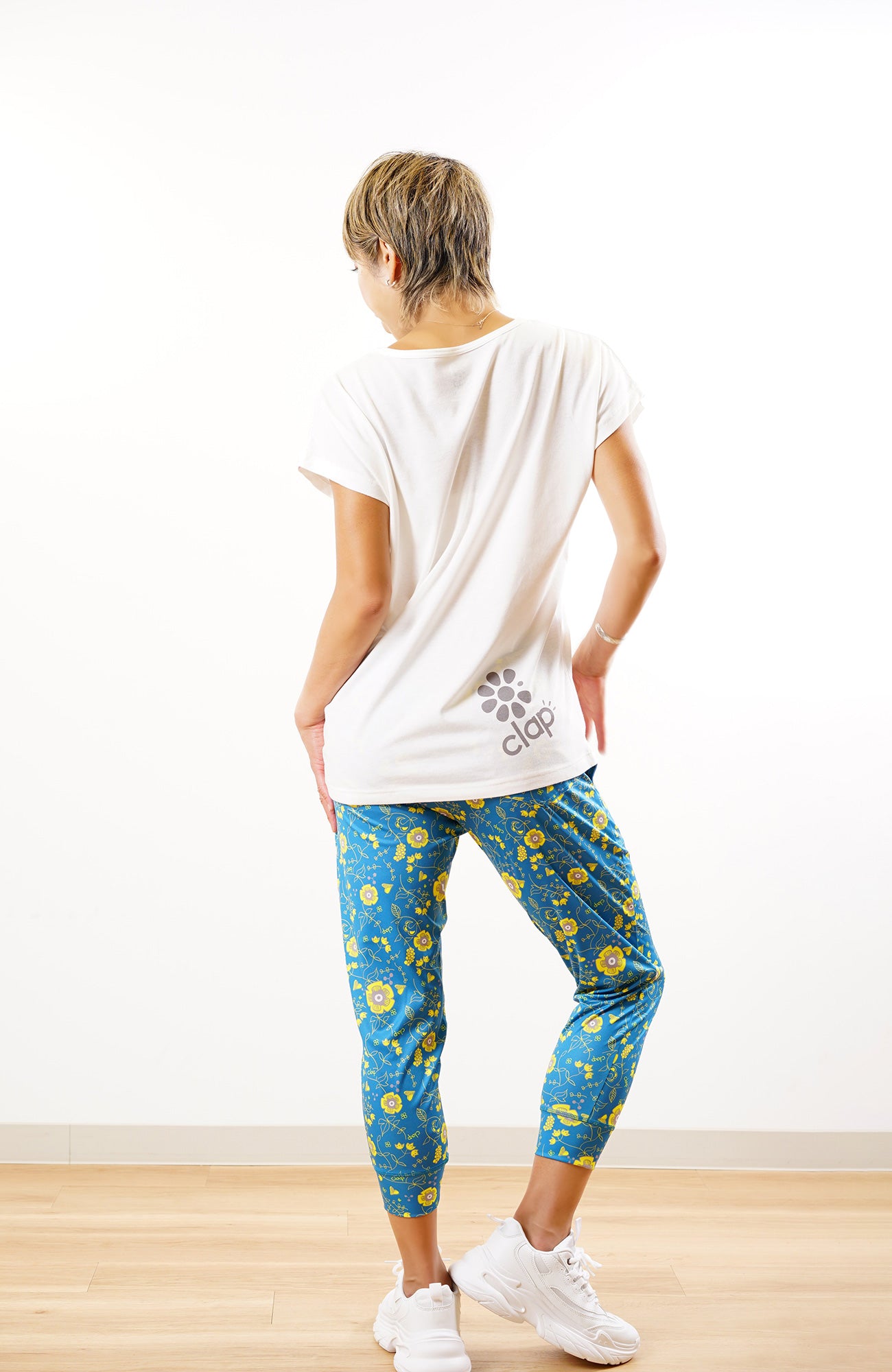 Flower clap Cropped Pants フラワークラップトクロップドパンツ CE23032-AG - Apple Green