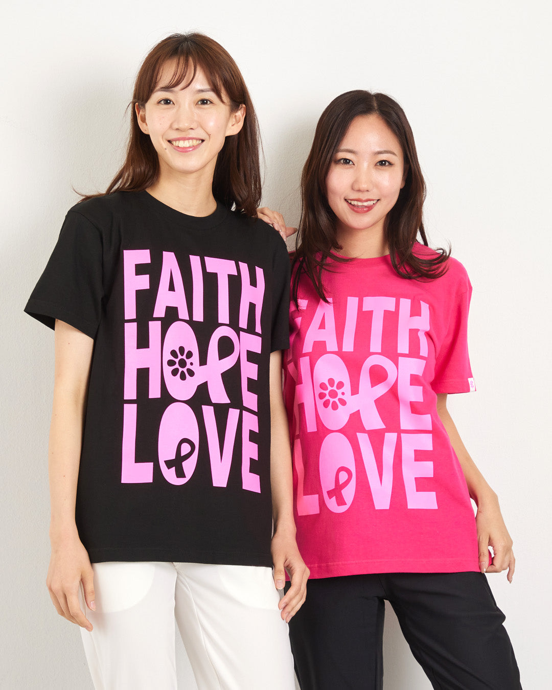 亜美　CLAP ドルマンTシャツと、白のTシャツ2点おまとめ 亜美様専用 CLAP ドルマンTシャツと、白のTシャツ2点おまとめ