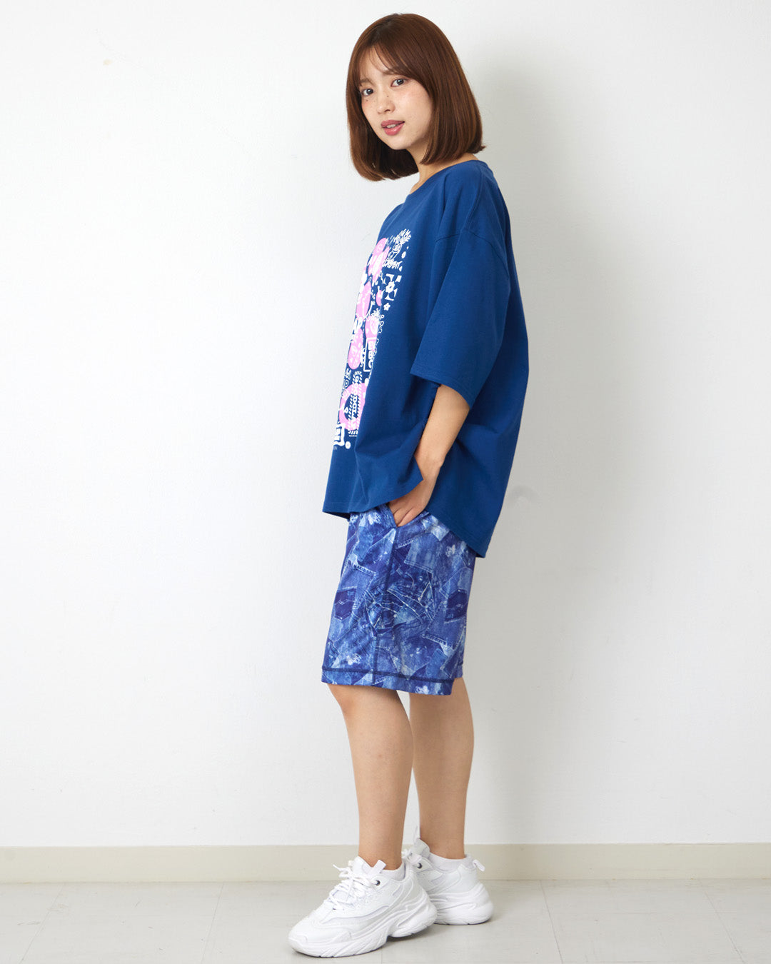 ステッカー ビッグティー CTS25093