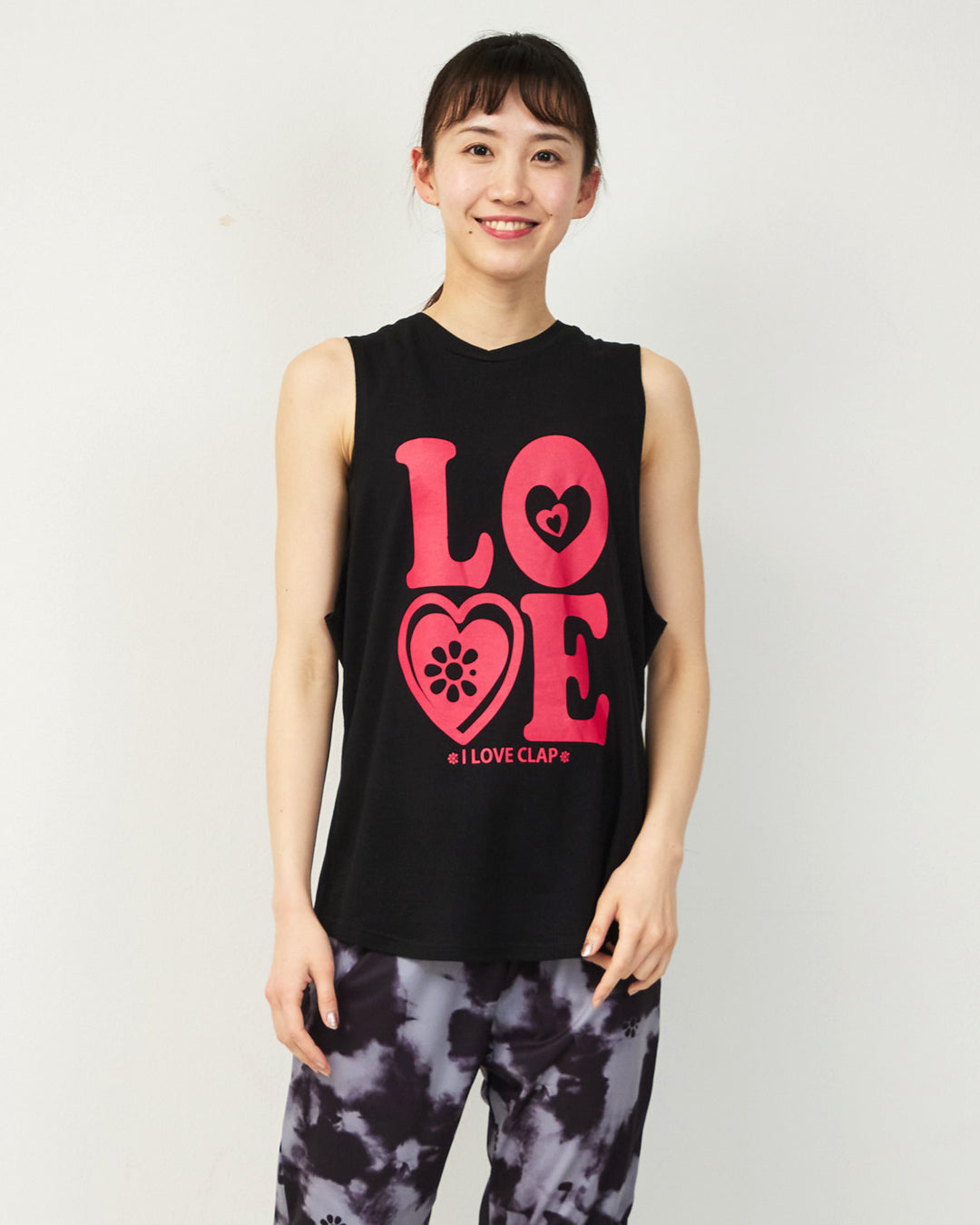 【30％OFF】LIMITED ラブクラップ トレーニングタンク SO25052