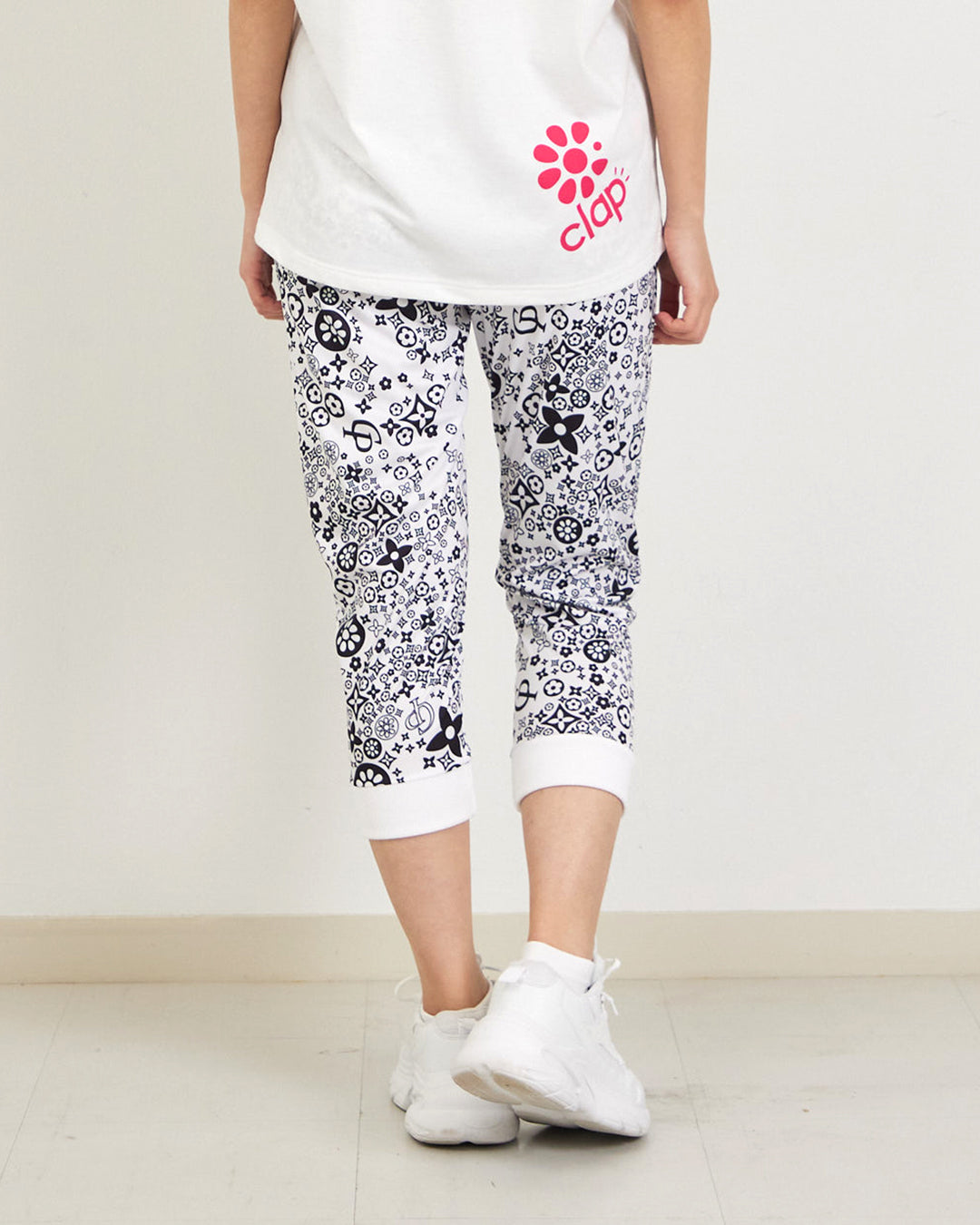 モノグラム イーシュット CE26018 - WHITE