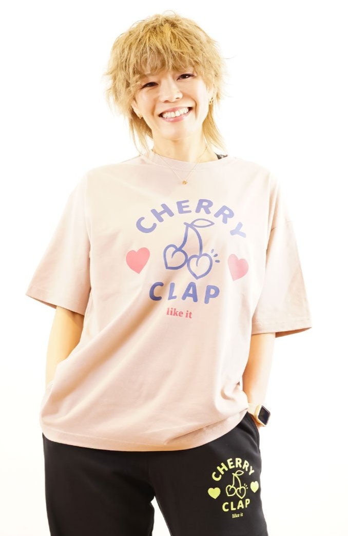 T-shirts – clap